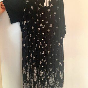 Anna Maxwell 100% Crinkle Rayon Button Front Dress